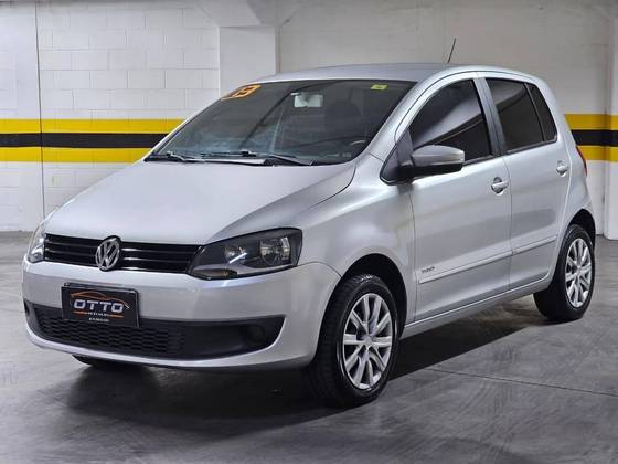 VOLKSWAGEN FOX 1.0 MI TREND 8V FLEX 4P MANUAL VOLKSWAGEN FOX 1.0 MI TREND 8V FLEX 4P MANUAL